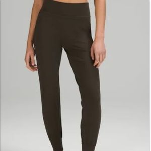 Lululemon black joggers. Size 4